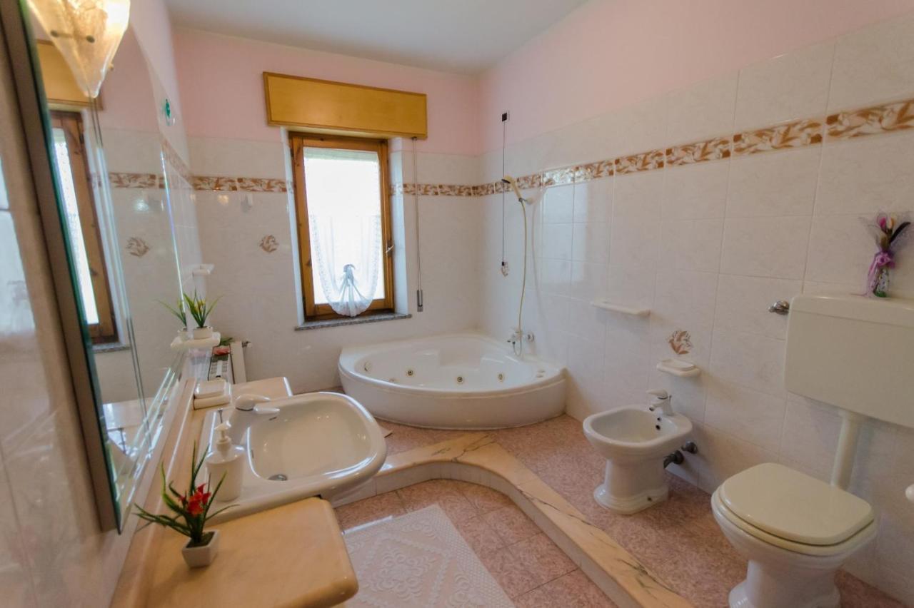 Vacanze A Loceri Extérieur photo